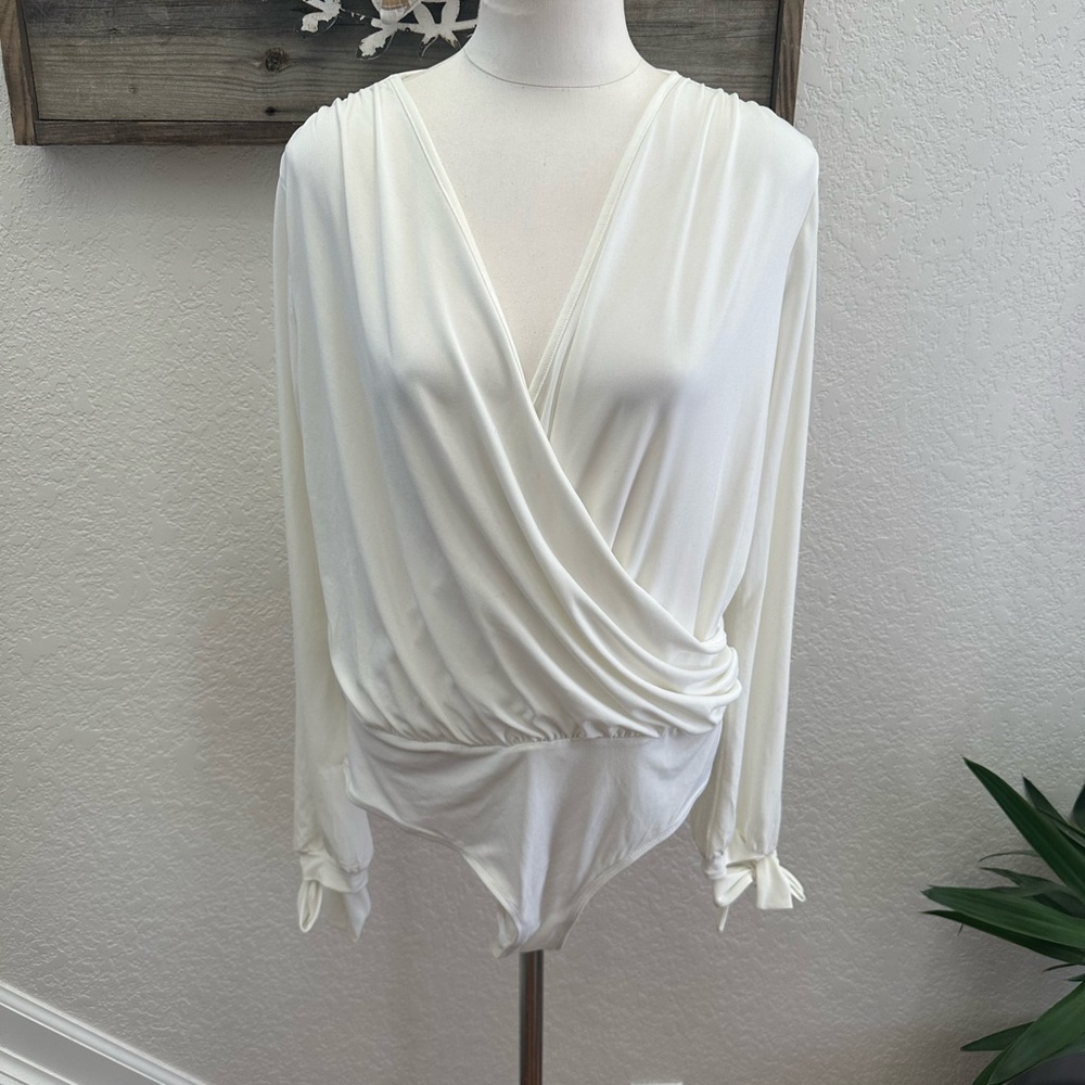 ASOS Curve Ivory Cream faux wrap‎ long sleeve bodysuit top blouse size US 12 NWT